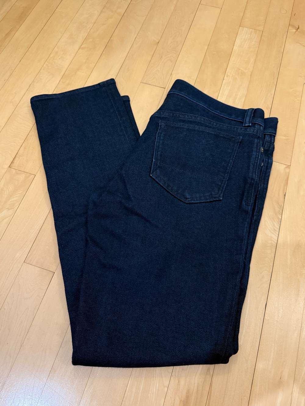 Banana Republic 33x32 Slim Jeans